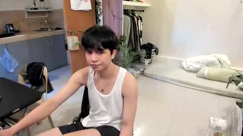 Green online show from 09-11-25, 05:18