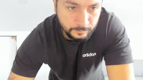 Snapshot of theguardian7 chatting on 11-02-25, 09:11 theguardian7 online show from 11-02-25, 09:11