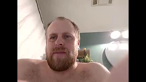 Snapshot of thehammerxx chatting on 10-16-25, 09:21 thehammerxx online show from 10-16-25, 09:21