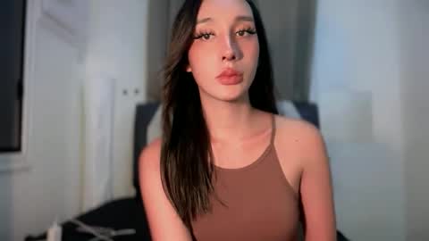 Snapshot of thehornyjane chatting on 09-11-25, 04:40 JANE online show from 09-11-25, 04:40