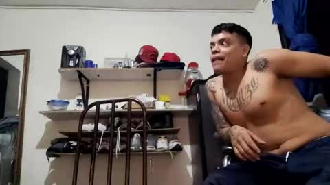 thehousedog online show from 03-26-26, 03:34