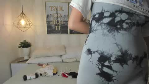 Theia  online show from 12-03-24, 12:38