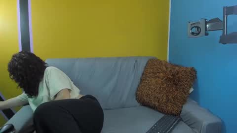 Theia  online show from 03-02-25, 12:01