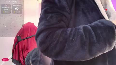 Theia  online show from 02-01-26, 03:38