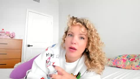 Lily Marie online show from 01-08-25, 09:01