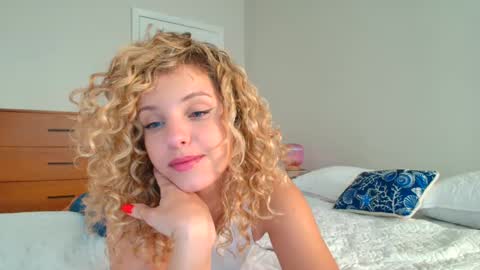 Lily Marie online show from 02-18-25, 10:14