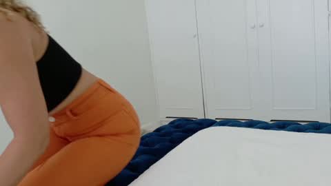 Lily Marie online show from 09-19-25, 06:52