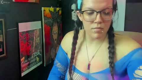 Snapshot of thekinkhouse chatting on 03-06-25, 09:42 Goddess Nola online show from 03-06-25, 09:42