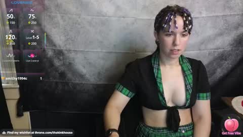 Snapshot of thekinkhouse chatting on 09-11-25, 01:11 Goddess Nola online show from 09-11-25, 01:11