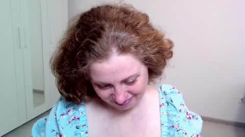 Snapshot of theladysblush chatting on 02-22-25, 02:41 Ella online show from 02-22-25, 02:41