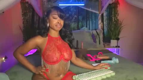 thelovelybrown online show from 11-22-25, 03:05