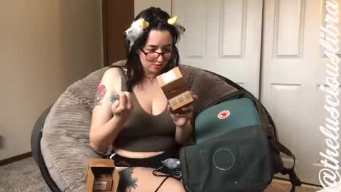 thelusciouslibra online show from 01-12-25, 07:42