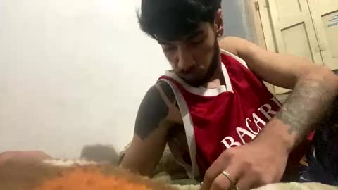 Snapshot of themarttinguyyy chatting on 11-05-25, 03:17 themarttinguyyy online show from 11-05-25, 03:17