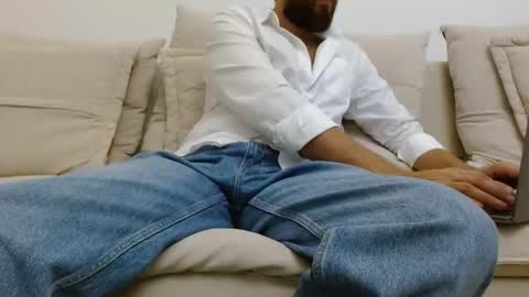 TheMonarchGoat online show from 09-15-25, 01:27