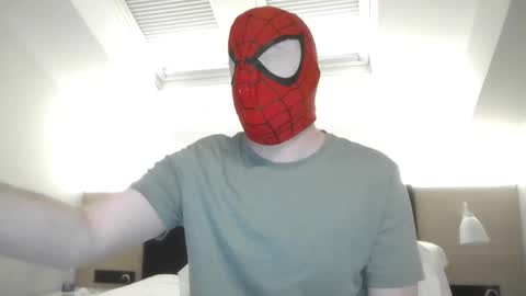 Snapshot of thenakedspidey chatting on 09-14-25, 12:10 thenakedspidey online show from 09-14-25, 12:10
