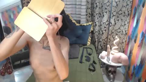 Anne online show from 02-13-25, 03:07