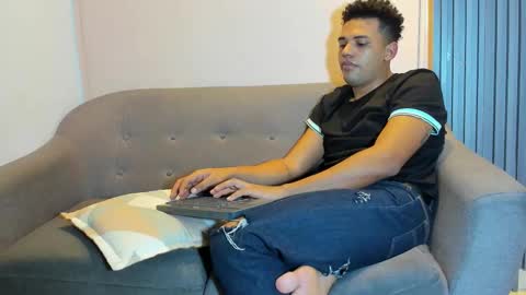 theo_morris online show from 02-28-26, 05:30