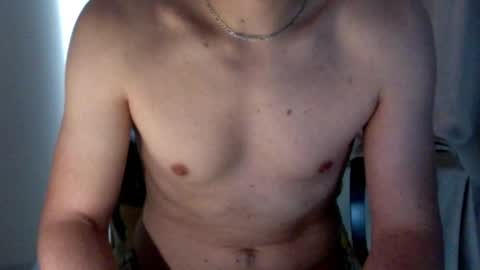 Snapshot of theofficeguy_89 chatting on 10-15-25, 01:22 theofficeguy_89 online show from 10-15-25, 01:22