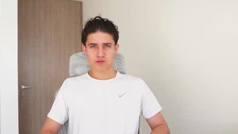 Snapshot of theohawke_ chatting on 02-12-25, 01:37 THEO- MATEO online show from 02-12-25, 01:37