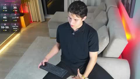  THEO- MATEO  online show from 11-18-25, 11:15