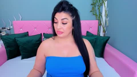 theonerosegoddes online show from 11-04-25, 05:01