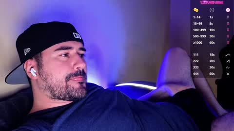 Snapshot of theoravi chatting on 12-12-24, 02:59 Theo Ravi online show from 12-12-24, 02:59