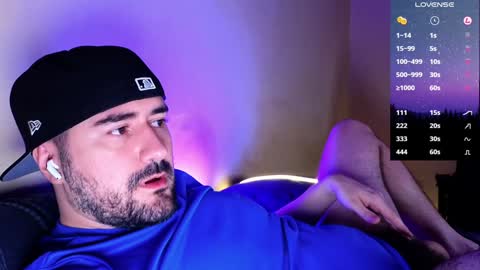 Snapshot of theoravi chatting on 12-27-24, 03:20 Theo Ravi online show from 12-27-24, 03:20