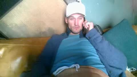 Snapshot of theoutfitter chatting on 11-22-25, 12:26 MISTERPOWERS online show from 11-22-25, 12:26