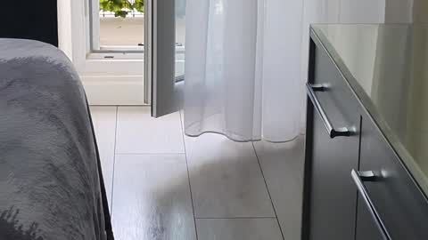 Theowonder online show from 02-06-25, 09:22