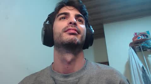 Santiago Enrique online show from 11-02-25, 04:59