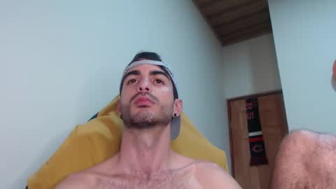 Santiago Enrique online show from 01-18-26, 05:22