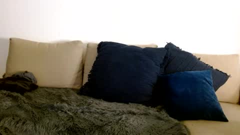 Snapshot of therealkingyoshi chatting on 01-26-25, 10:24 Yoshi online show from 01-26-25, 10:24