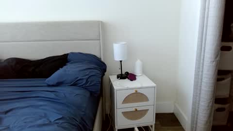 Snapshot of therealkingyoshi chatting on 10-12-25, 06:07 Yoshi online show from 10-12-25, 06:07