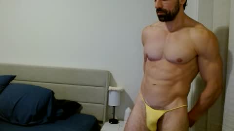 Snapshot of therealkingyoshi chatting on 11-04-25, 12:21 Yoshi online show from 11-04-25, 12:21