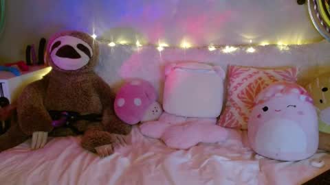 Madame Celeste online show from 01-06-25, 02:15