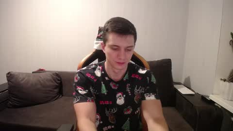 Snapshot of theroadtomars chatting on 12-25-24, 12:48 Nick   online show from 12-25-24, 12:48