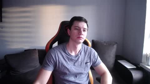 Snapshot of theroadtomars chatting on 01-15-25, 06:01 Nick   online show from 01-15-25, 06:01