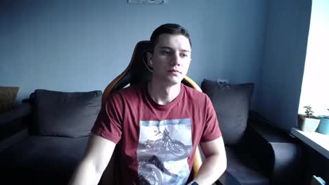 Snapshot of theroadtomars chatting on 10-17-25, 10:07 Nick   online show from 10-17-25, 10:07