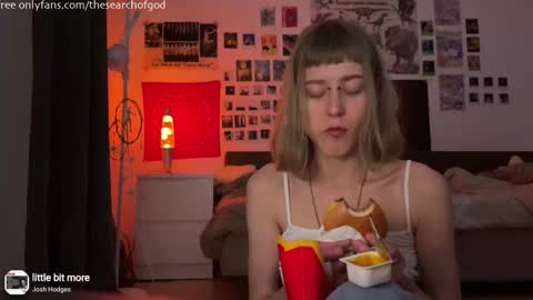 Snapshot of thesearchofgod chatting on 09-29-25, 06:02 LISA                                            online show from 09-29-25, 06:02