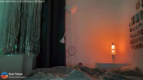 Snapshot of thesearchofgod chatting on 10-27-25, 06:56 LISA                                            online show from 10-27-25, 06:56