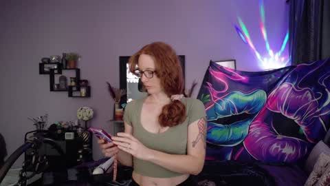 Snapshot of thesexualdragon chatting on 02-01-25, 04:46 TheSexualDragon online show from 02-01-25, 04:46