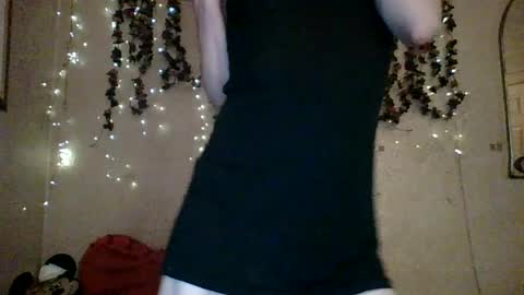 sillymillie0 online show from 08-03-26, 05:50