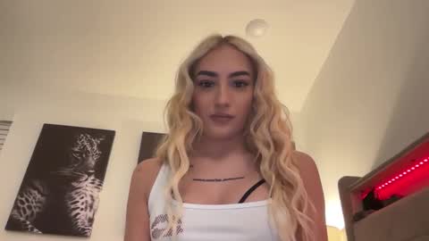 Stormi online show from 11-05-25, 04:12