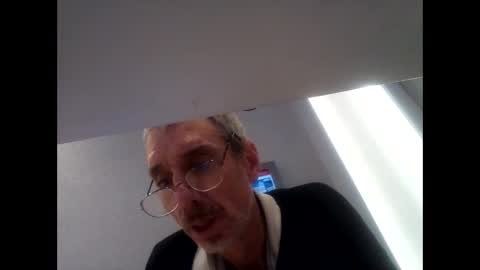 that would be telling online show from 02-10-26, 01:04