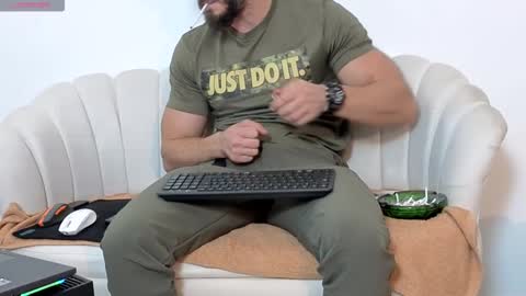 TheTop online show from 10-13-25, 04:51