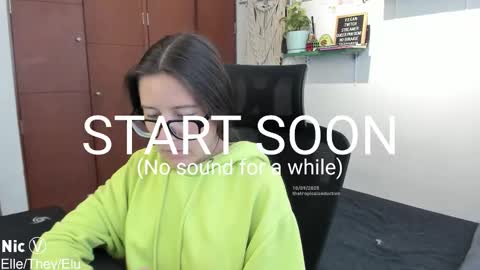 Nicole online show from 09-10-25, 12:05