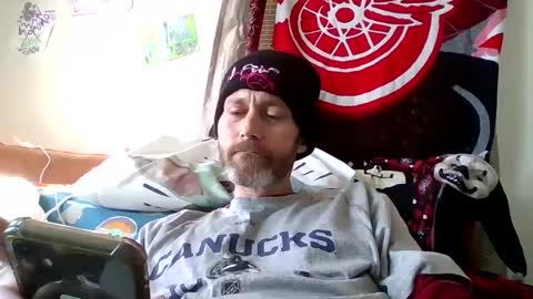 mellow online show from 02-25-25, 08:41