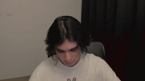 Snapshot of thiaan__ chatting on 02-15-25, 12:37 thiaan__ online show from 02-15-25, 12:37