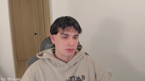 thiaan__ online show from 11-20-25, 03:28