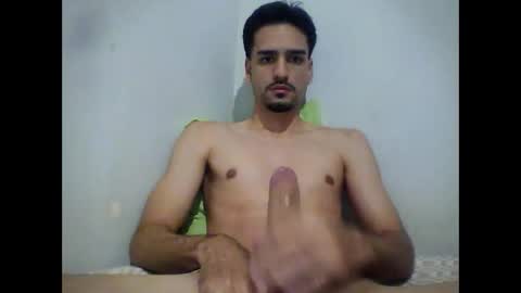 Snapshot of thiago22bk chatting on 09-18-25, 04:47 thiago22bk online show from 09-18-25, 04:47